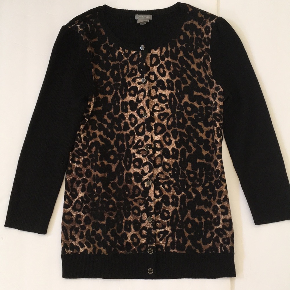 Ann Taylor Leopard Animal Print Sweater S